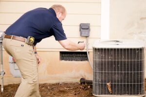 Inspecting Noisy Heat Pump